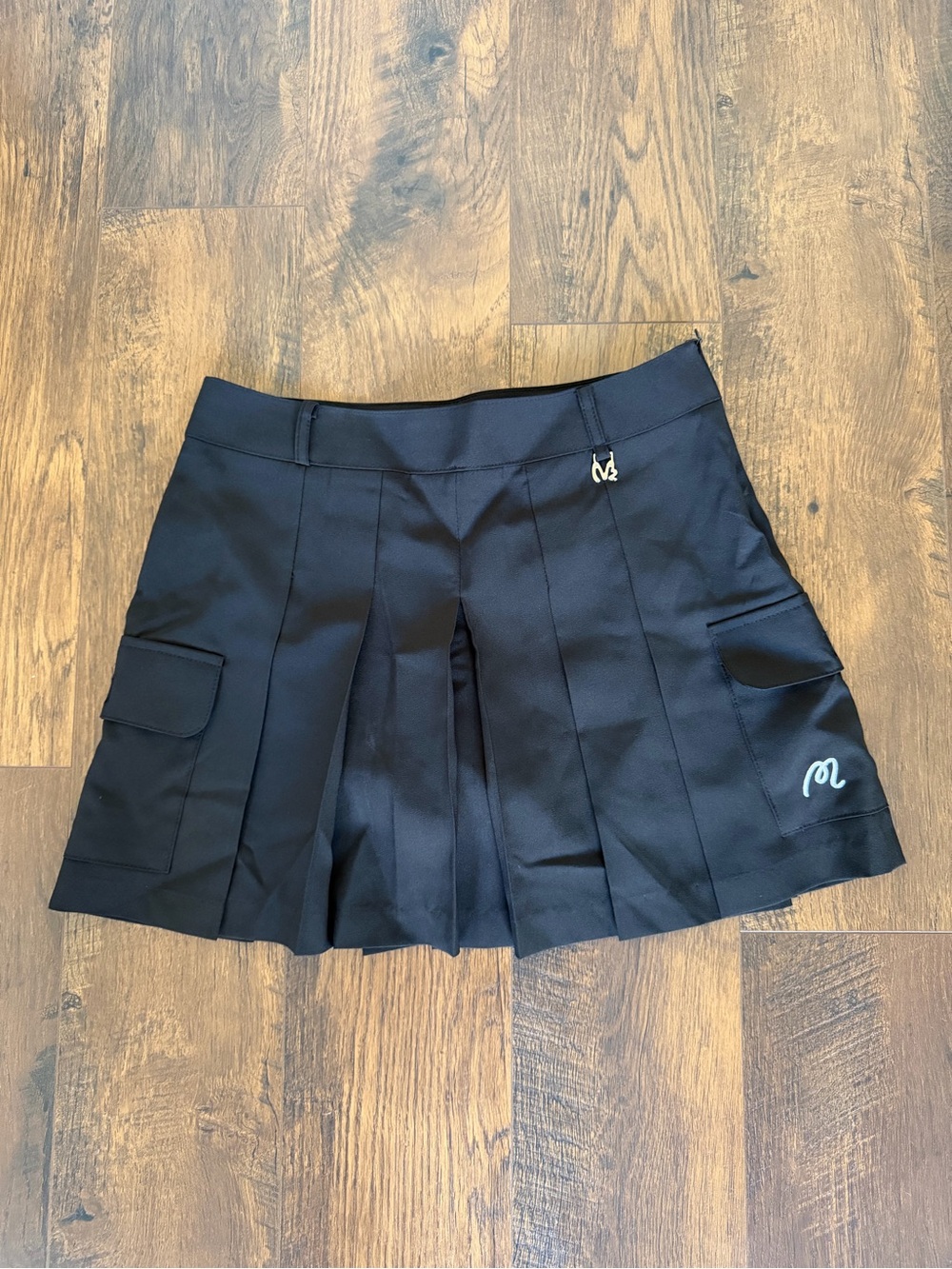 Black Pleated Tennis Skort with Side Pockets